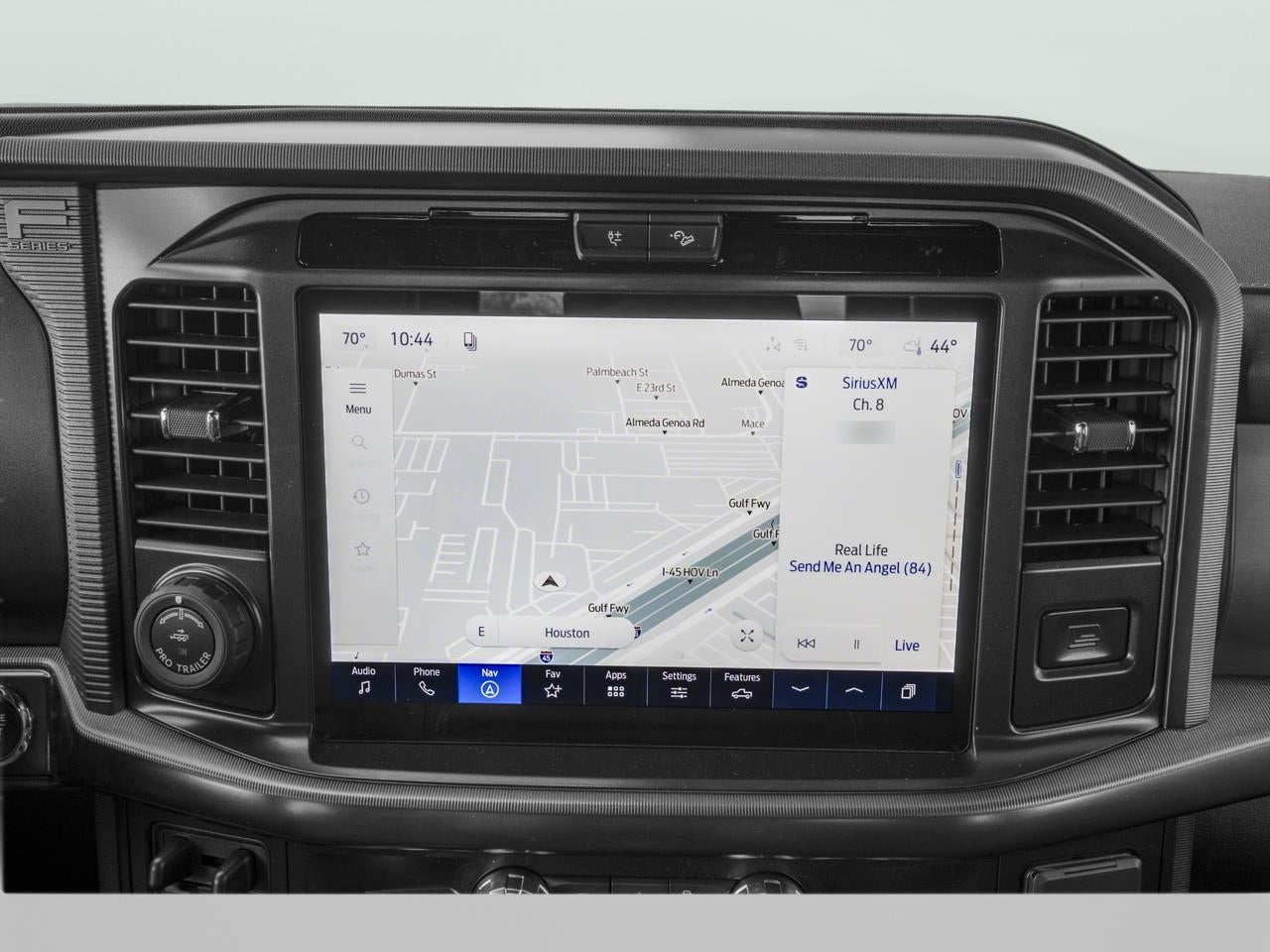 2026 Ford F-150 HYBRID Platinum®