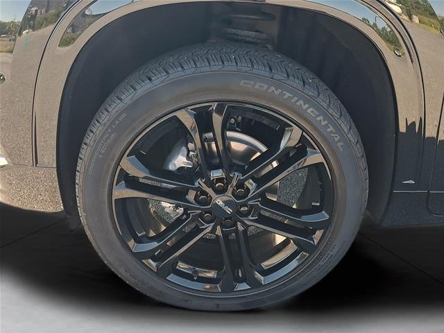 2025 GMC Acadia AWD Denali