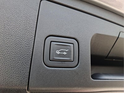 2024 Cadillac XT4 AWD Premium Luxury