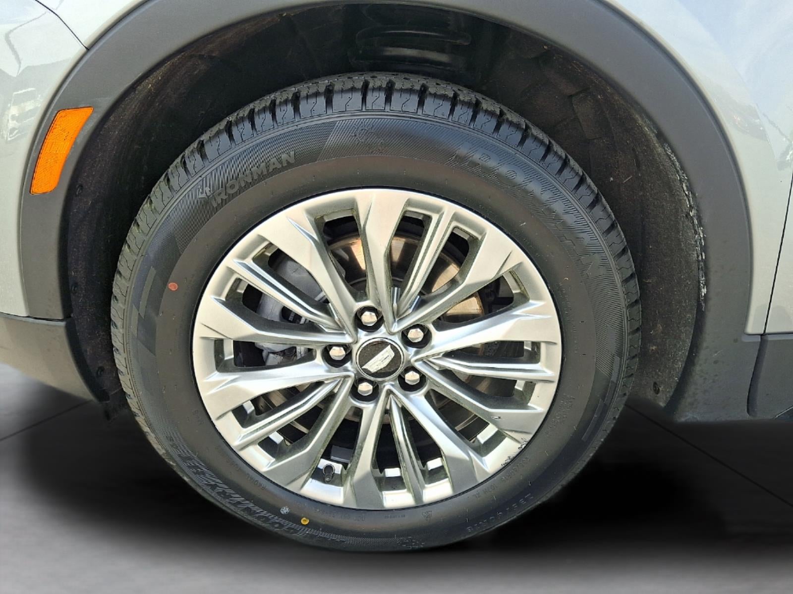 2024 Cadillac XT4 AWD Premium Luxury