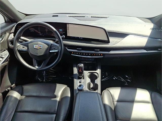 2024 Cadillac XT4 AWD Premium Luxury