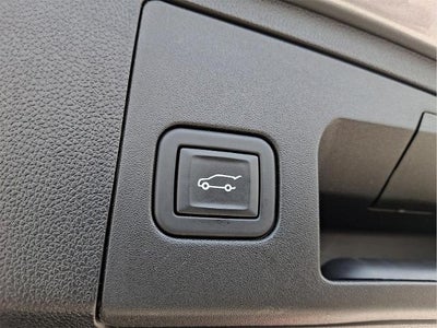 2024 Cadillac XT4 AWD Premium Luxury