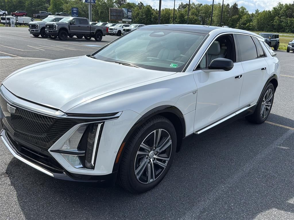 2025 Cadillac LYRIQ Luxury