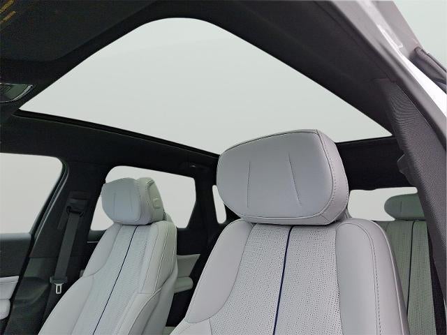 2025 Cadillac LYRIQ Luxury