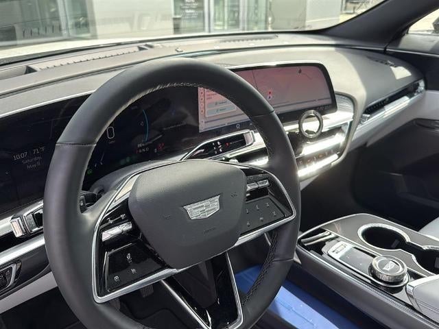 2025 Cadillac LYRIQ Luxury