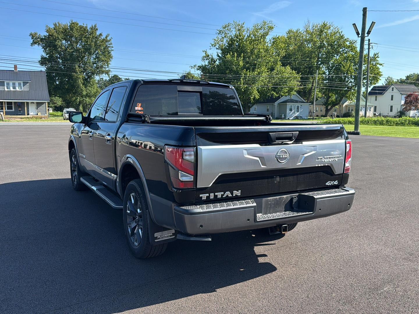 2023 Nissan Titan Platinum Reserve