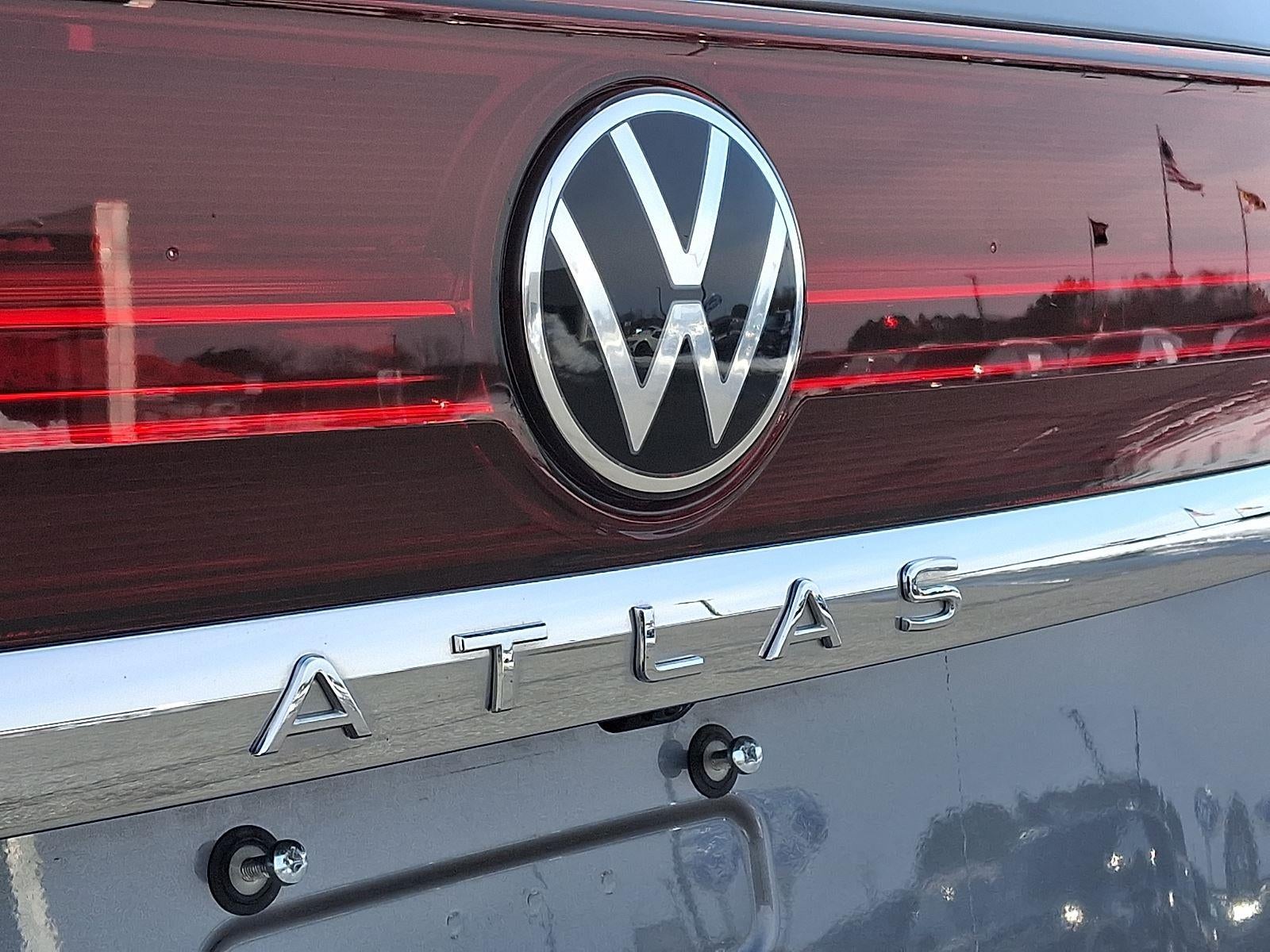 2024 Volkswagen Atlas 2.0T SE w/Technology