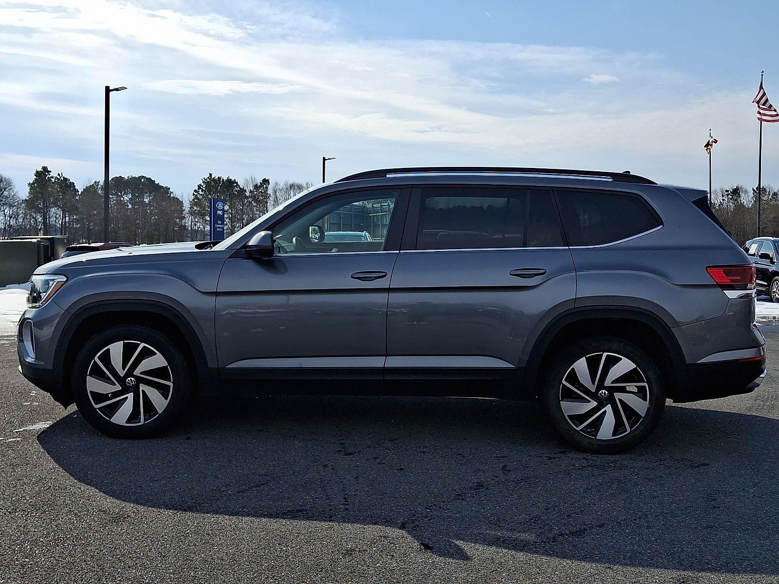 2024 Volkswagen Atlas 2.0T SE w/Technology