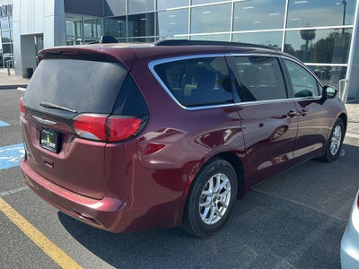2021 Chrysler Voyager LXI