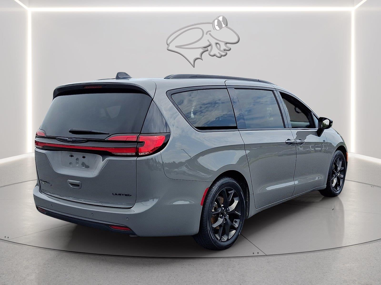 2025 Chrysler Pacifica Limited