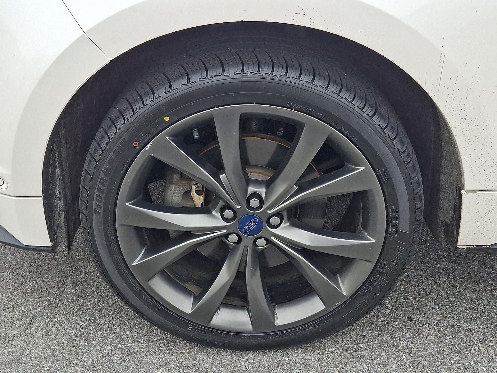 2018 Ford Edge Sport