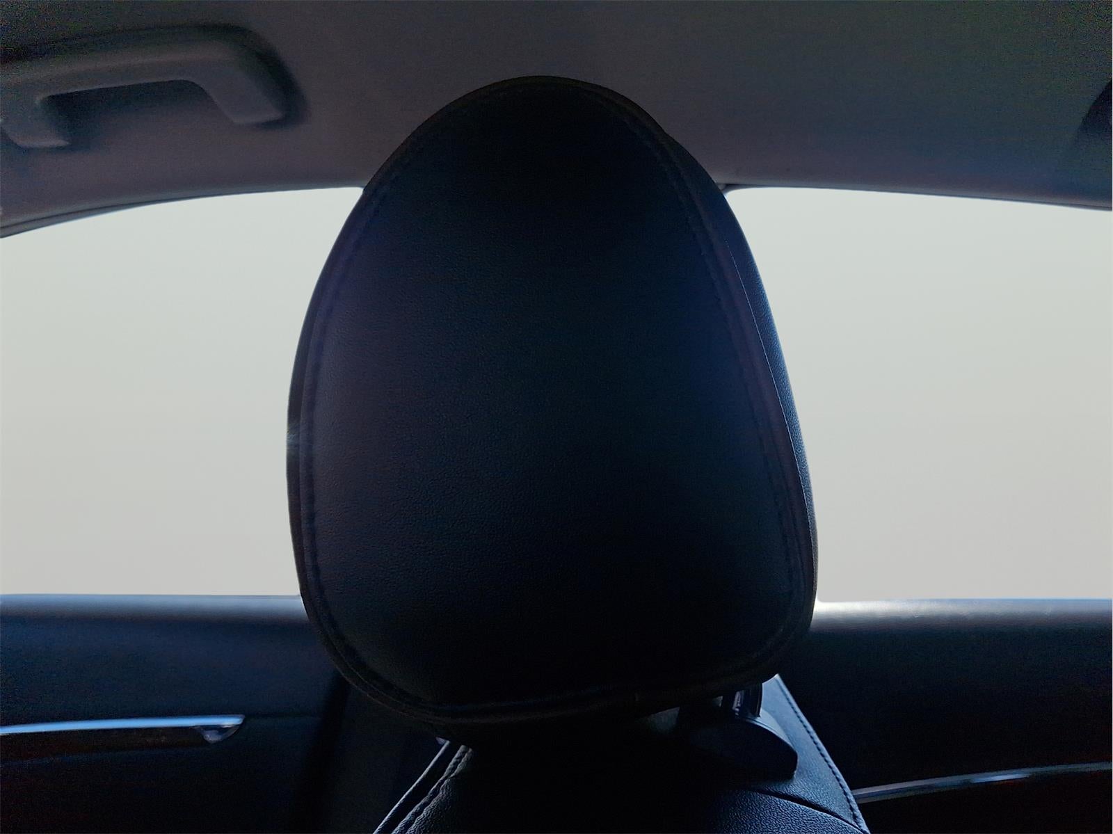 2012 Lincoln MKZ Base