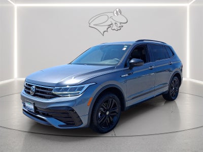 2022 Volkswagen Tiguan SE R-Line Black