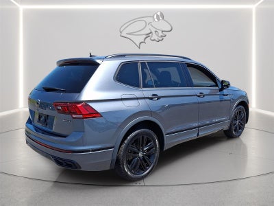2022 Volkswagen Tiguan SE R-Line Black
