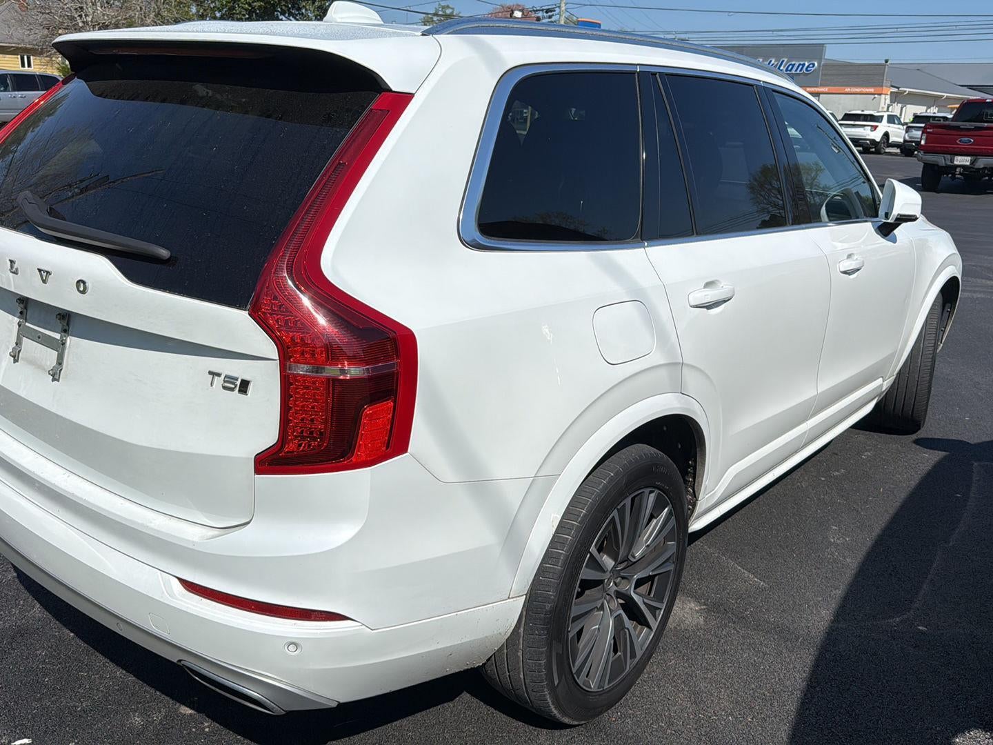 2020 Volvo XC90 Momentum