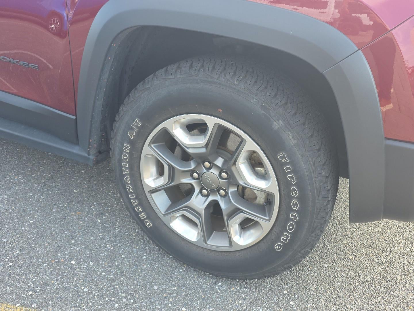 2019 Jeep Cherokee Trailhawk