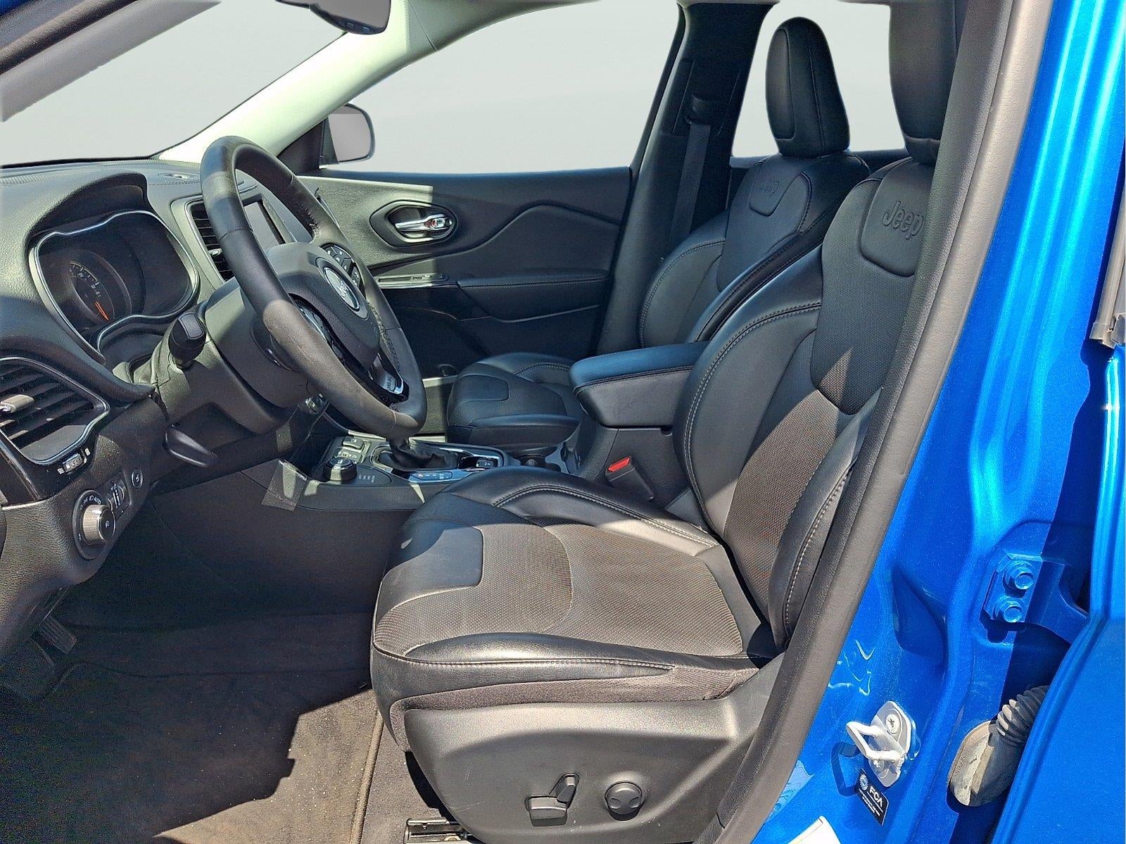 2023 Jeep Cherokee Altitude Lux