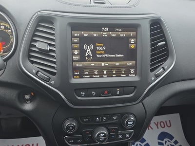 2023 Jeep Cherokee Altitude Lux