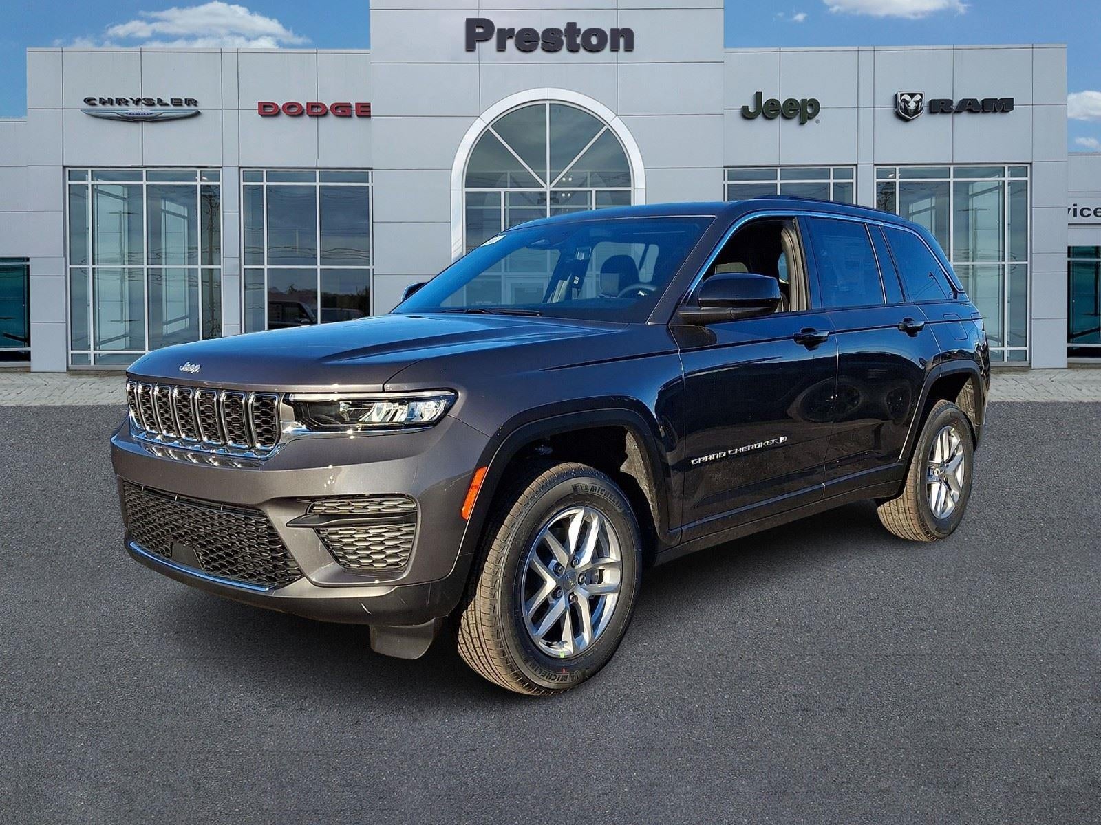 2025 Jeep Grand Cherokee Laredo X