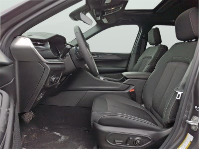 2026 Jeep Grand Cherokee Laredo X