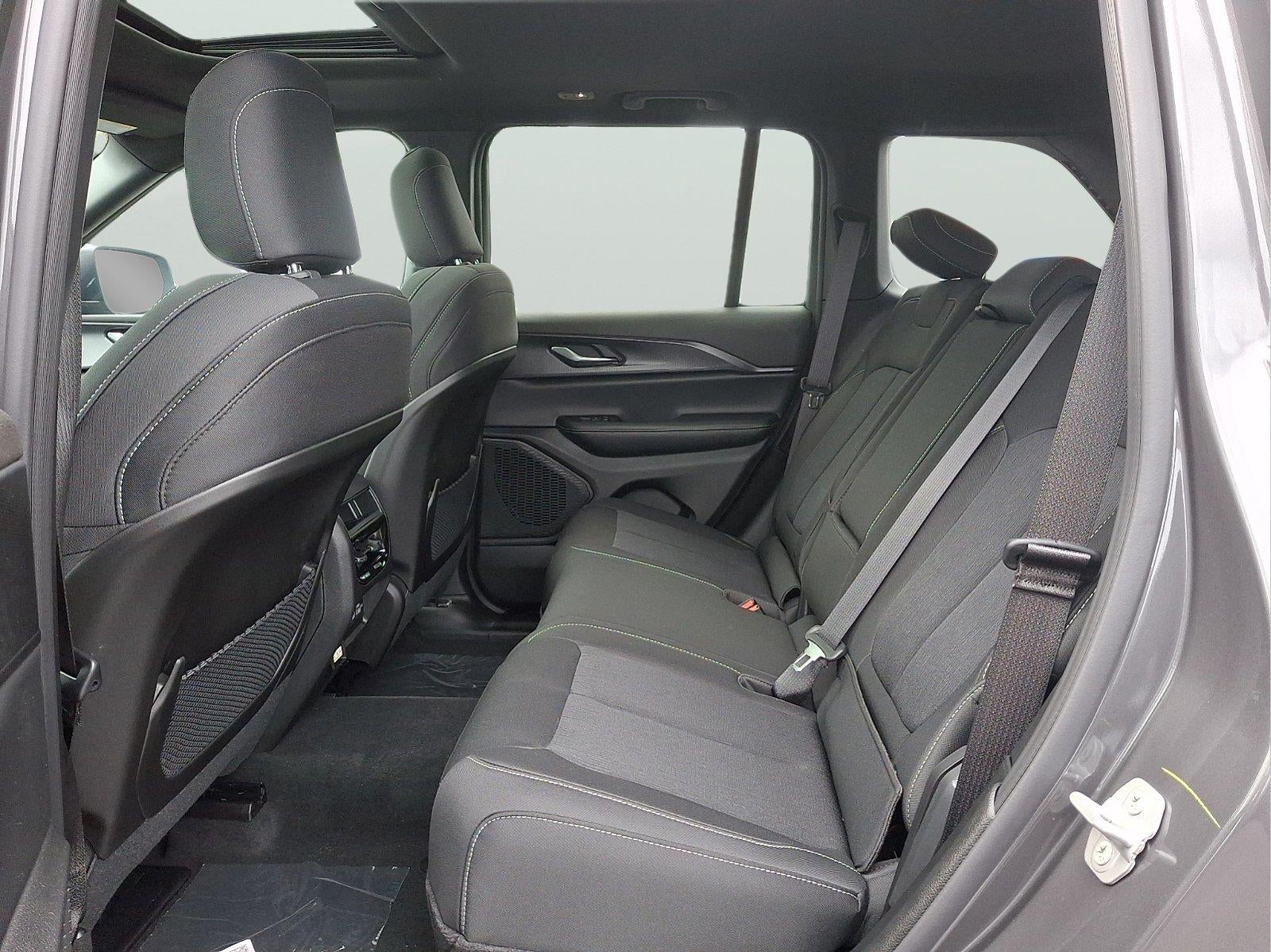 2026 Jeep Grand Cherokee Laredo X
