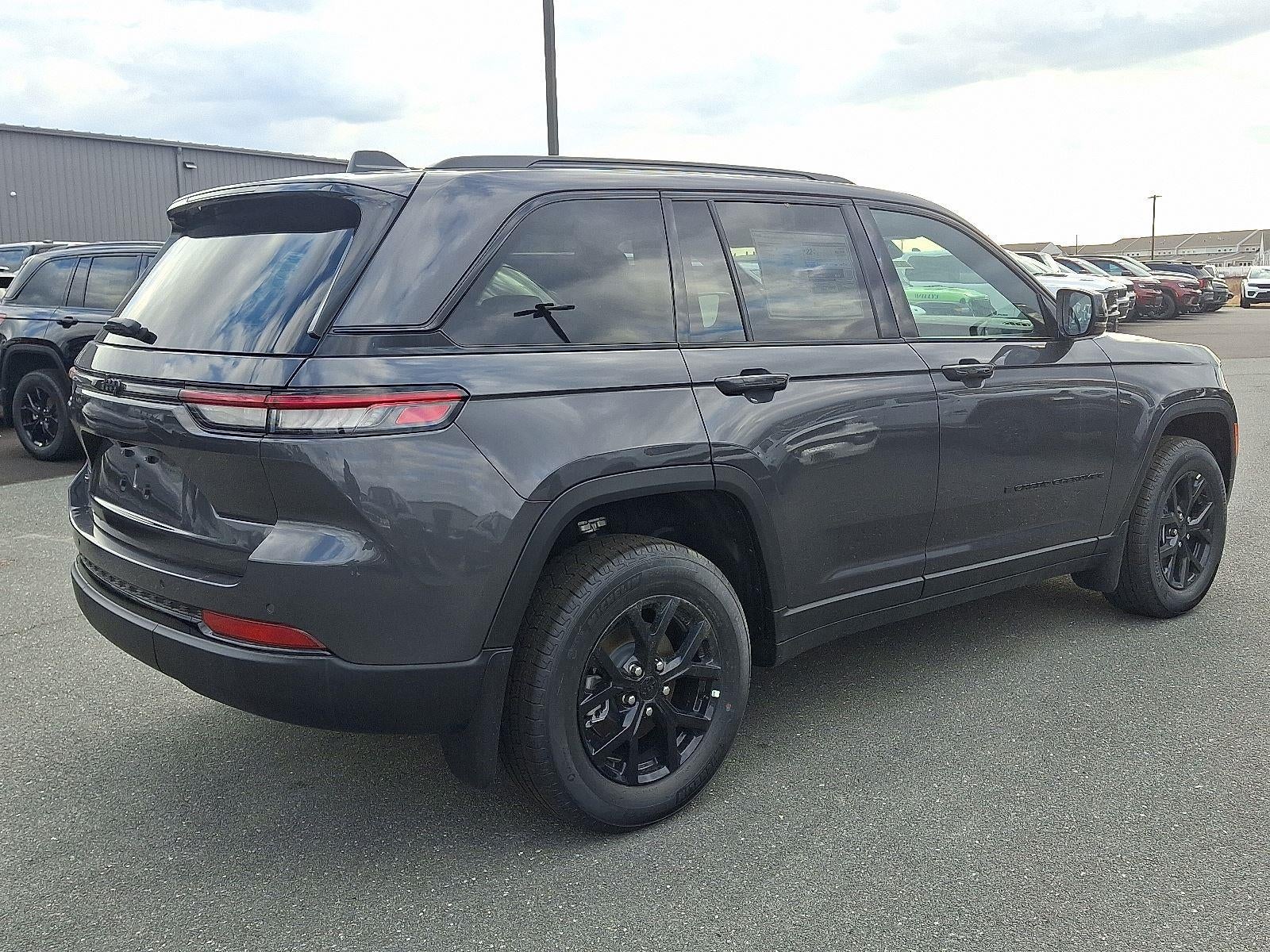 2025 Jeep Grand Cherokee Altitude X