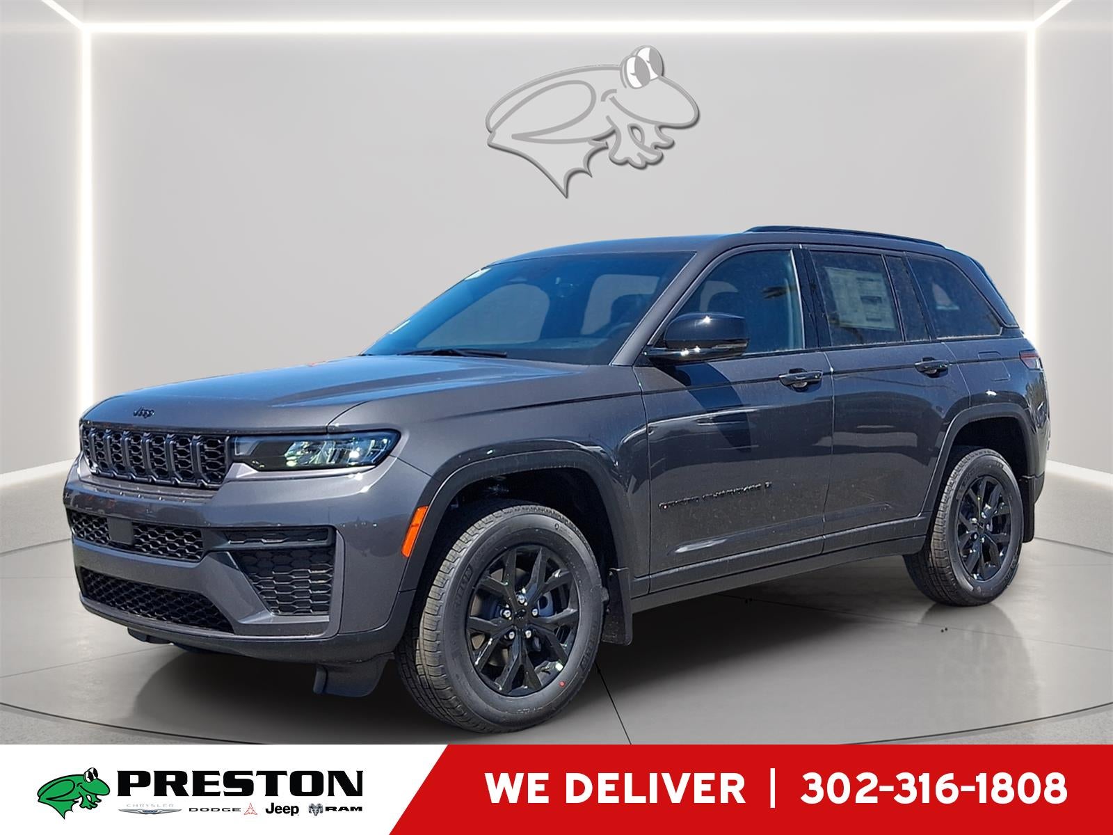 2026 Jeep Grand Cherokee Laredo Altitude