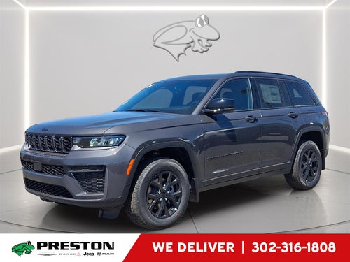 2026 Jeep Grand Cherokee Laredo Altitude