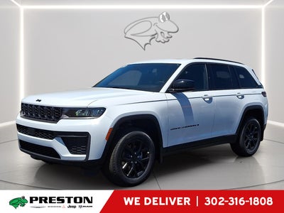 2026 Jeep Grand Cherokee Laredo Altitude