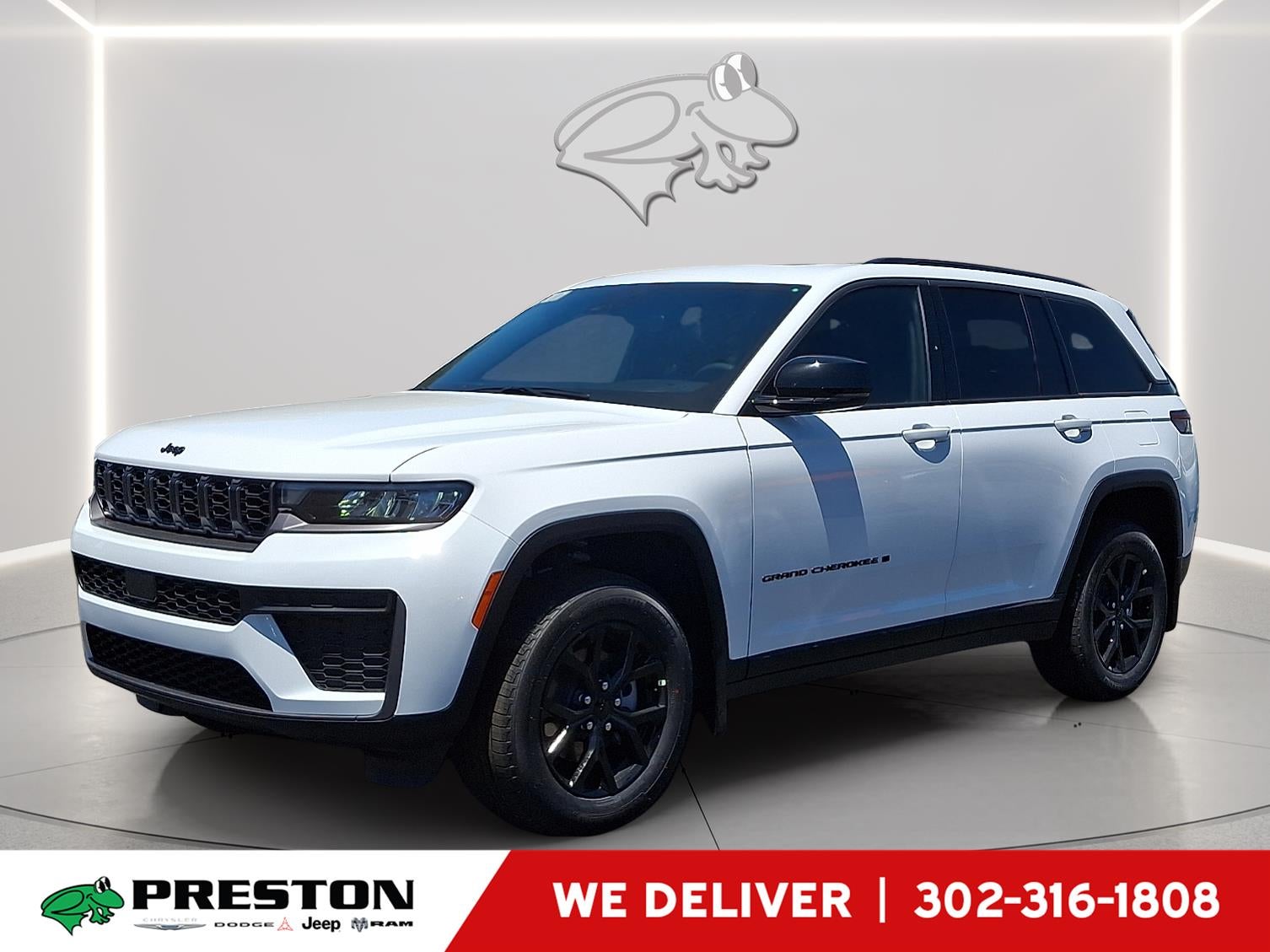2026 Jeep Grand Cherokee Laredo Altitude