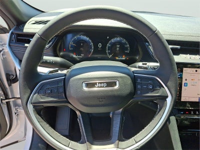 2026 Jeep Grand Cherokee Laredo Altitude