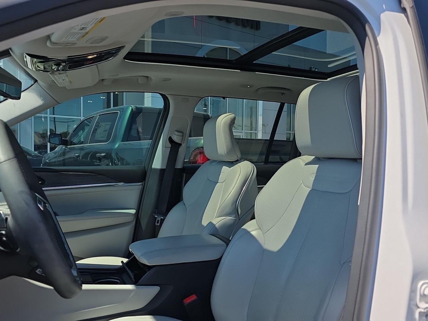 2023 Jeep Grand Cherokee Overland