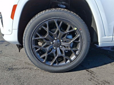 2025 Jeep Grand Cherokee Summit Reserve