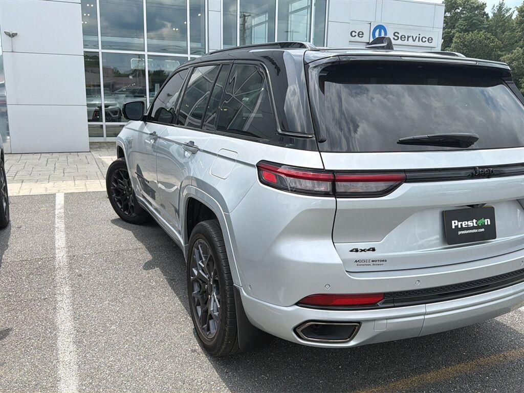 2025 Jeep Grand Cherokee Summit