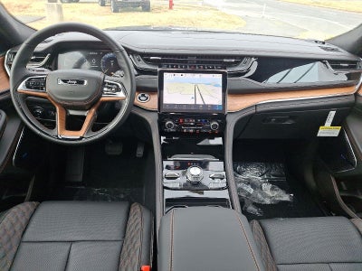 2025 Jeep Grand Cherokee Summit Reserve