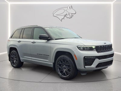 2026 Jeep Grand Cherokee Summit