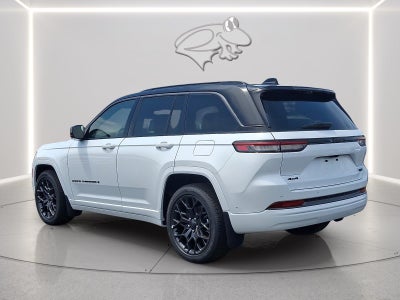 2026 Jeep Grand Cherokee Summit