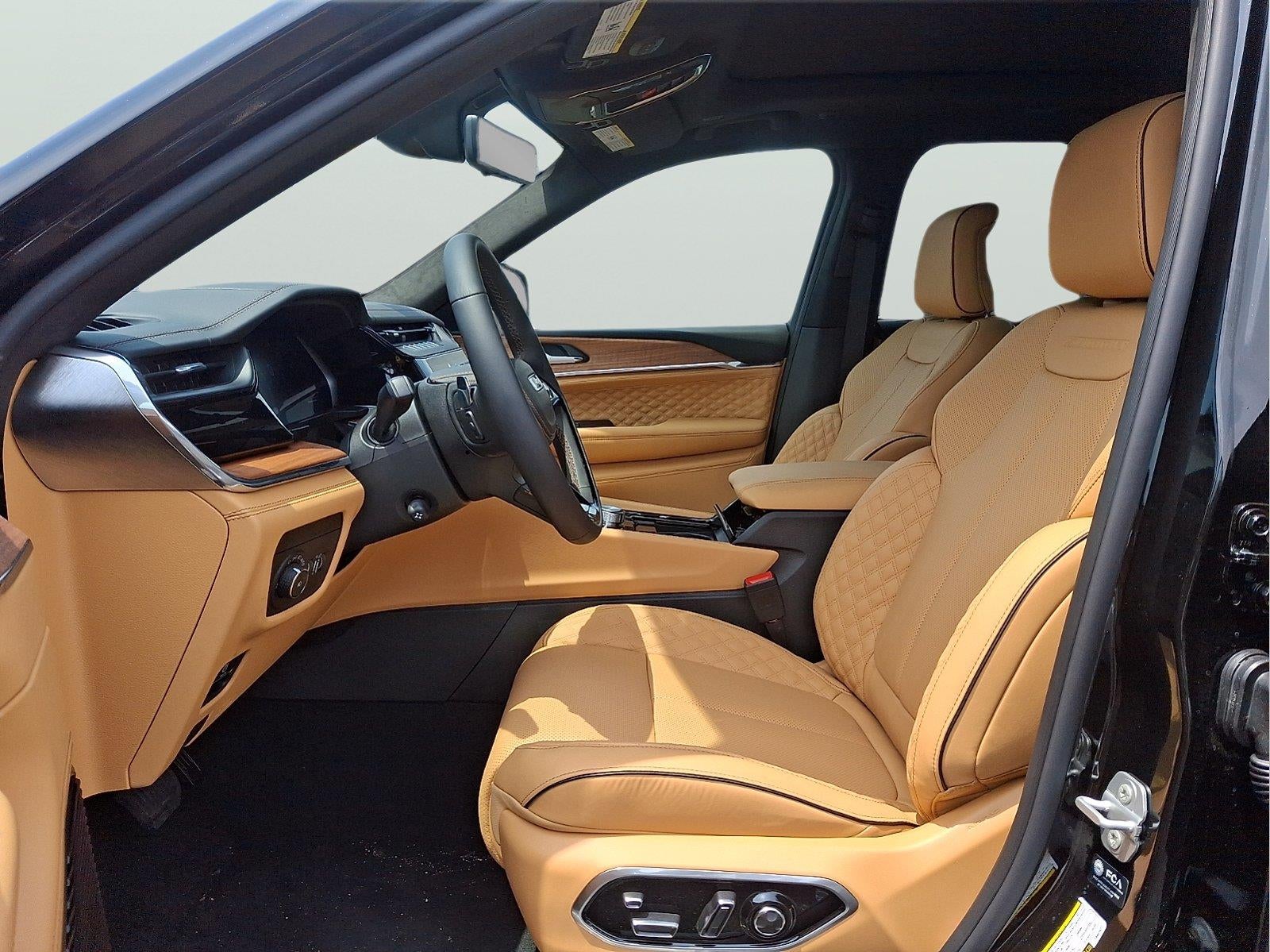 2026 Jeep Grand Cherokee Summit