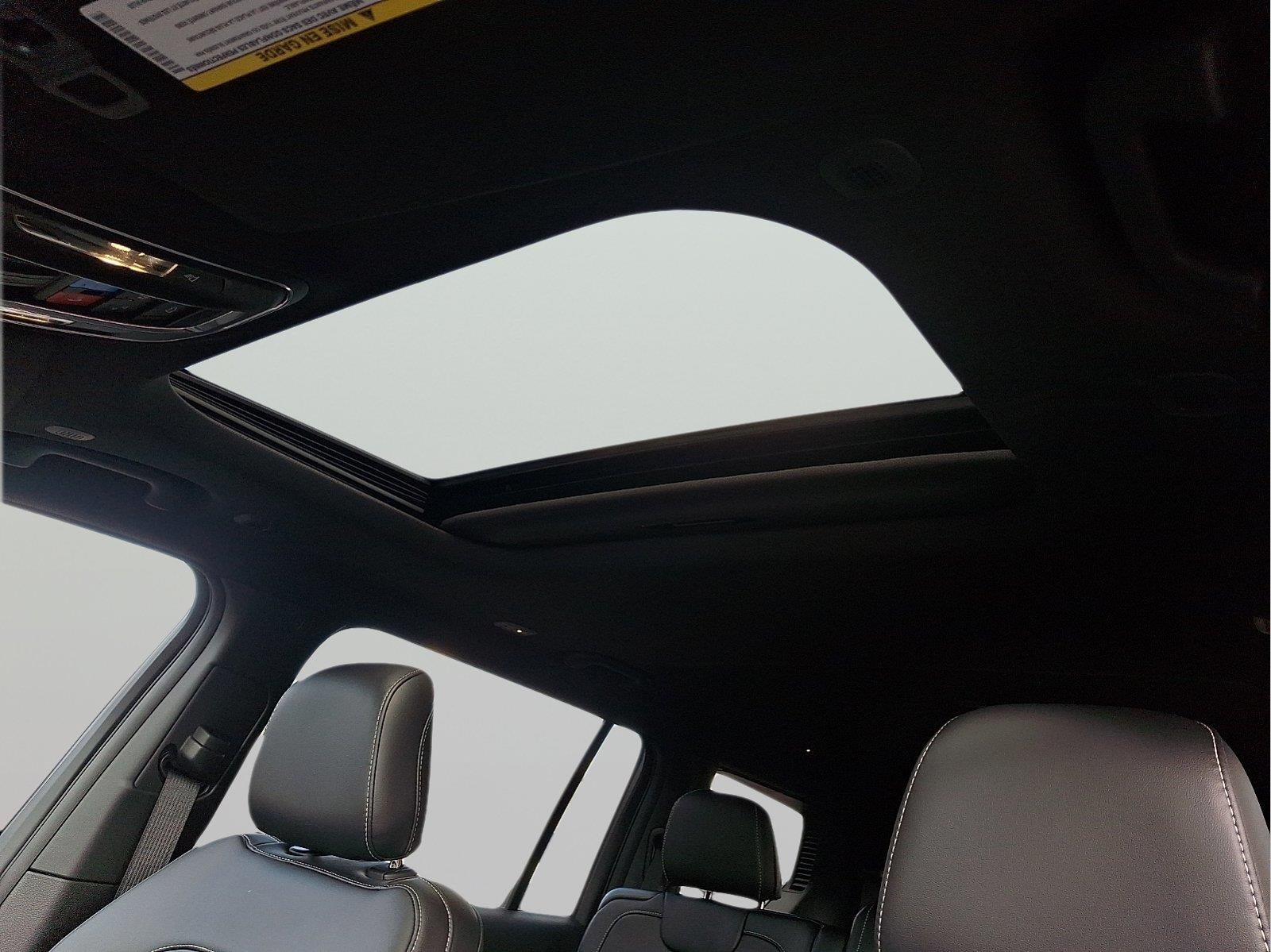 2027 Jeep Grand Cherokee L Laredo Altitude