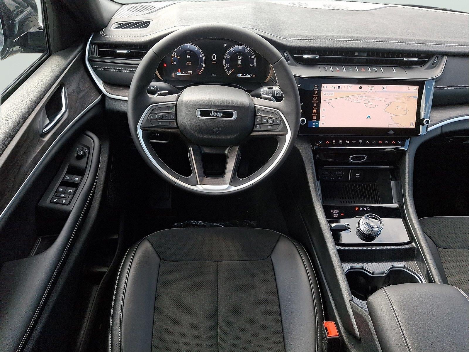 2027 Jeep Grand Cherokee L Laredo Altitude