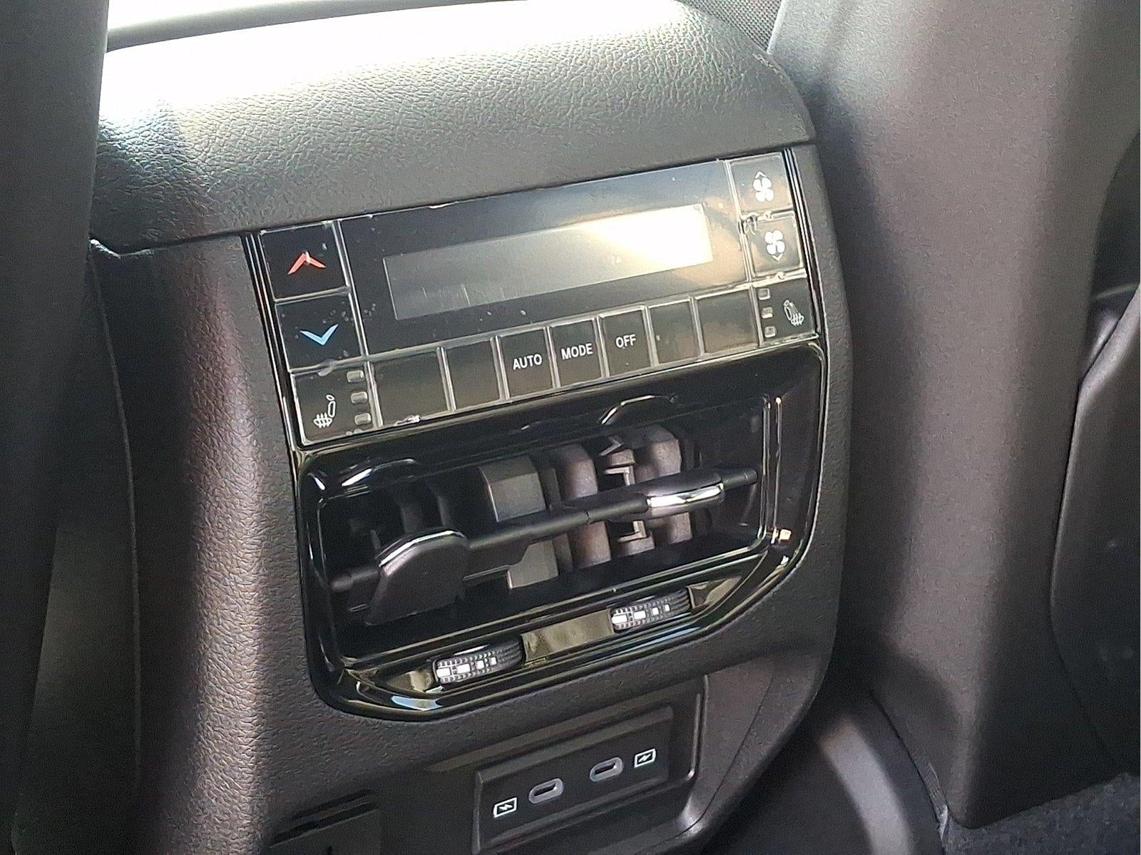 2027 Jeep Grand Cherokee L Limited Reserve