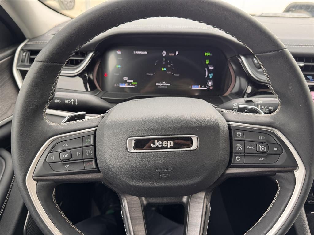2022 Jeep Grand Cherokee 4xe BASE