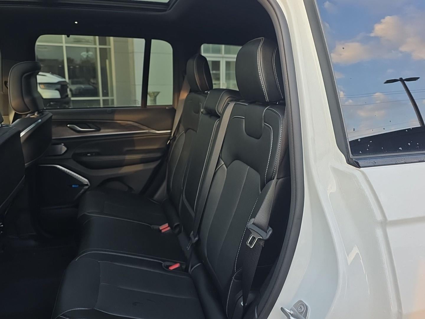 2023 Jeep Grand Cherokee 4Xe Overland