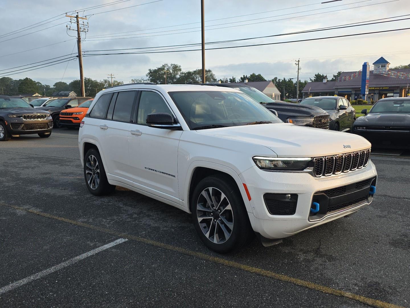 2023 Jeep Grand Cherokee 4Xe Overland