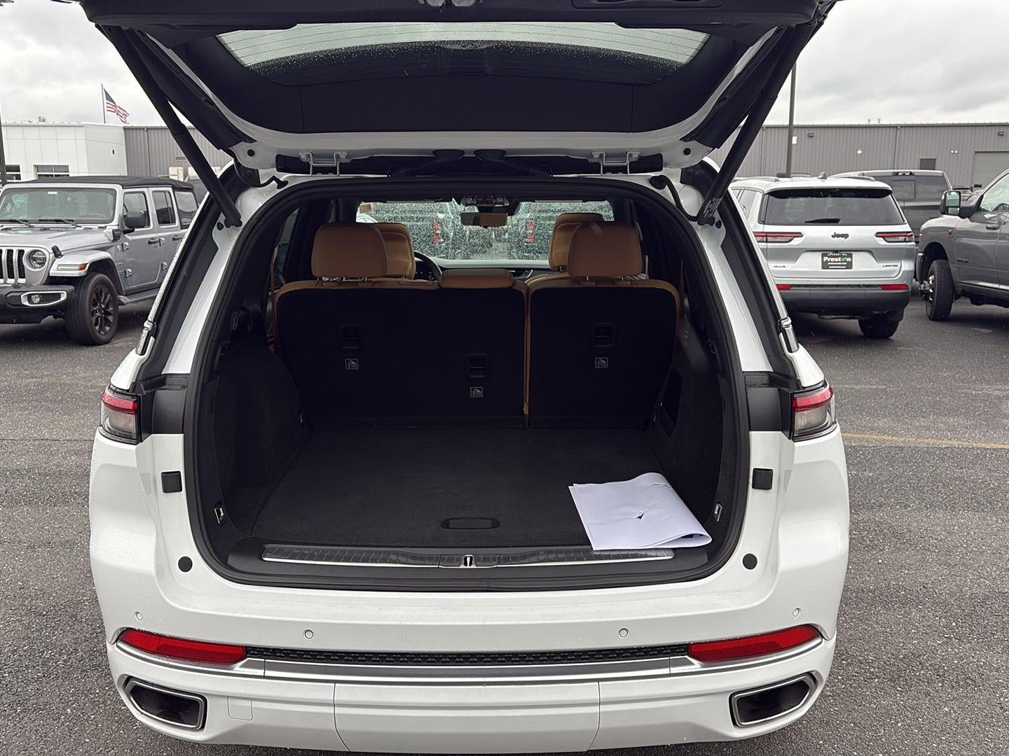 2023 Jeep Grand Cherokee 4xe Summit