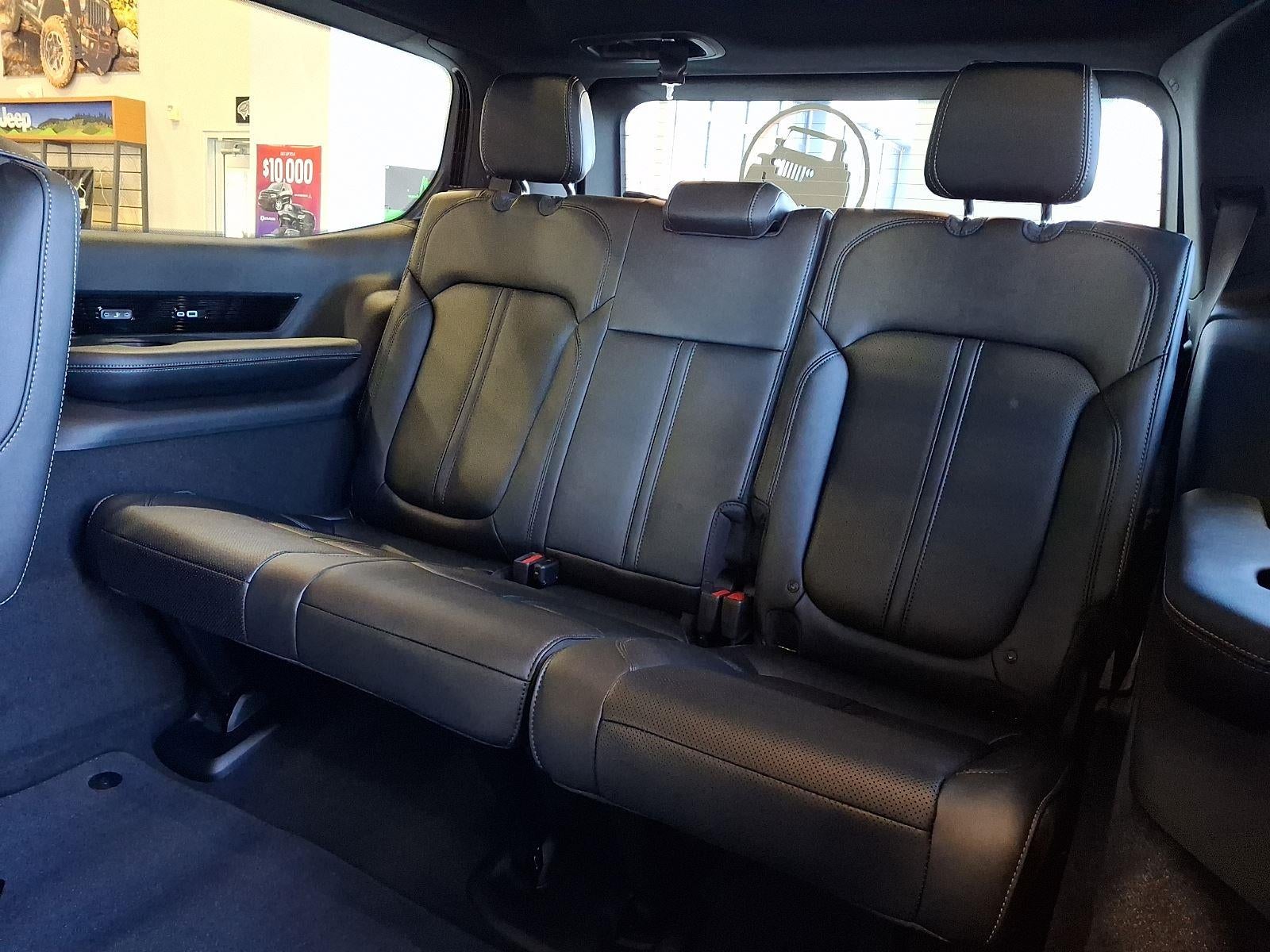 2026 Jeep Grand Wagoneer Summit Obsidian