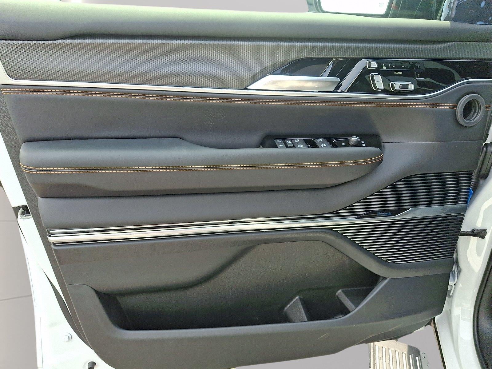 2026 Jeep Grand Wagoneer Summit Reserve
