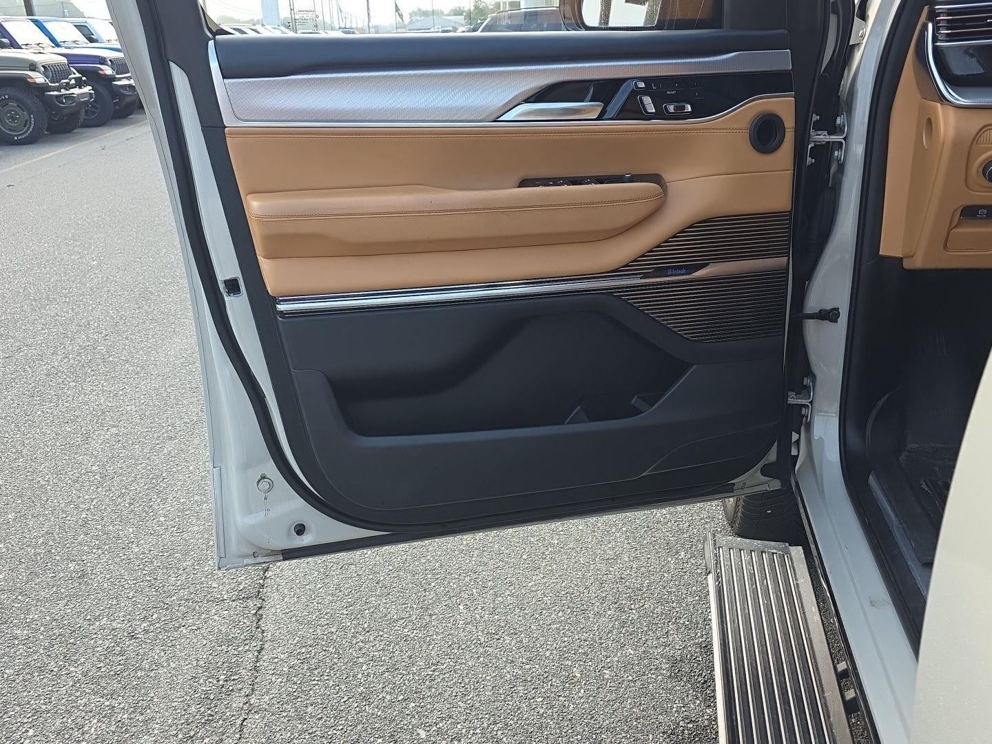 2022 Jeep Grand Wagoneer Series III