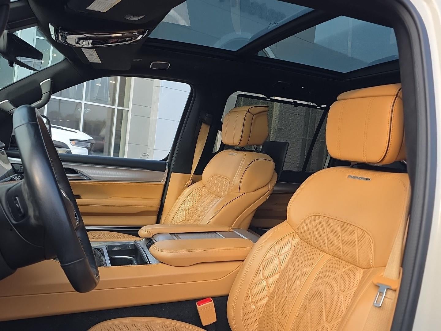 2022 Jeep Grand Wagoneer Series III