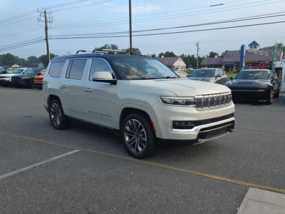 2022 Jeep Grand Wagoneer Series III